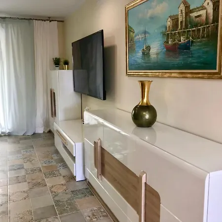 Luxury Townhouse Oasis Fanabe 아파트 아데제