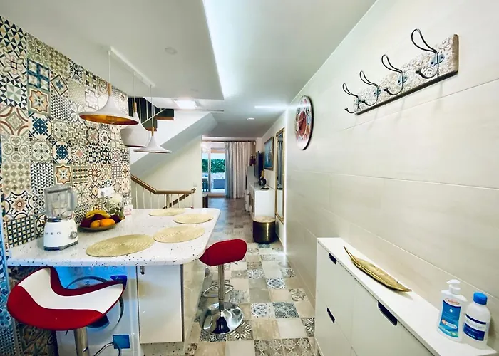 Luxury Townhouse Oasis Fanabe Appartement