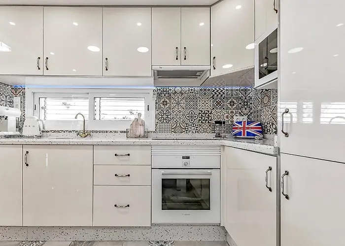 Daire Luxury Townhouse Oasis Fanabe