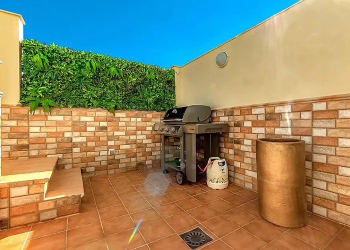Luxury Townhouse Oasis Fanabe Daire