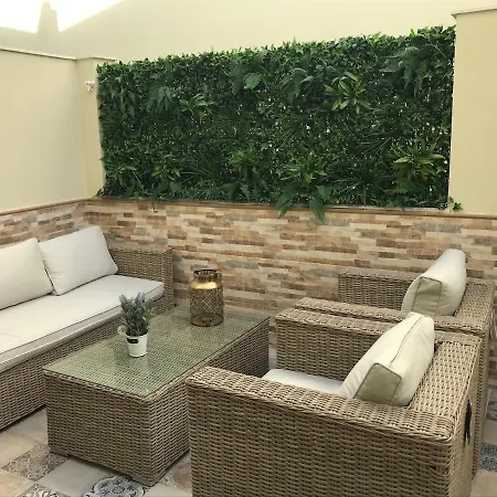 Luxury Townhouse Oasis Fanabe Apartman